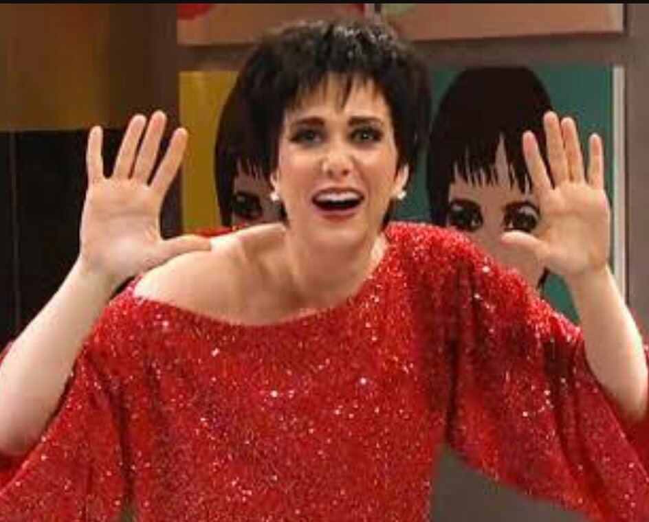 I hope Kristen Wiig will be bringing her Liza Minnelli back next week <a href="/nbcsnl/">Saturday Night Live - SNL</a>, so many possibilities to do 😉