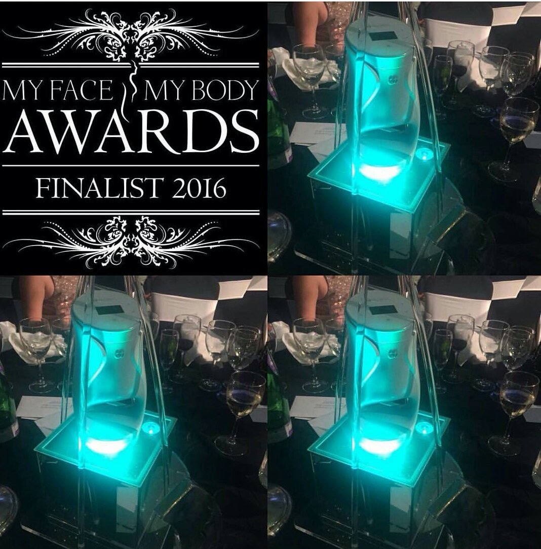 Beaut_infinity's tweet photo. #myfacemybodyAwards #WINNER #bestantiaging #awardwinning look what happened last night 😍 #innovation #cellrenewal #reversingagingprocess https://t.co/sv2ATgwnDH