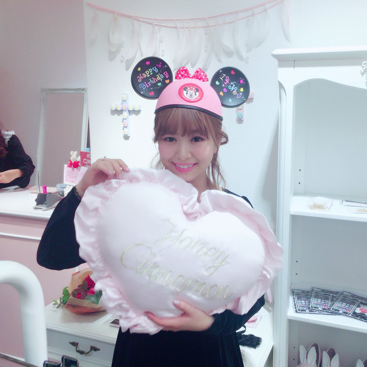 ハニーシナモンhoneycinnamon No Twitter 109店イベント終了致しました ご来店頂いた方々ありがとうございました かなかな店長もお疲れ様でした ハニーシナモン Honeycinnamon 平松可奈子