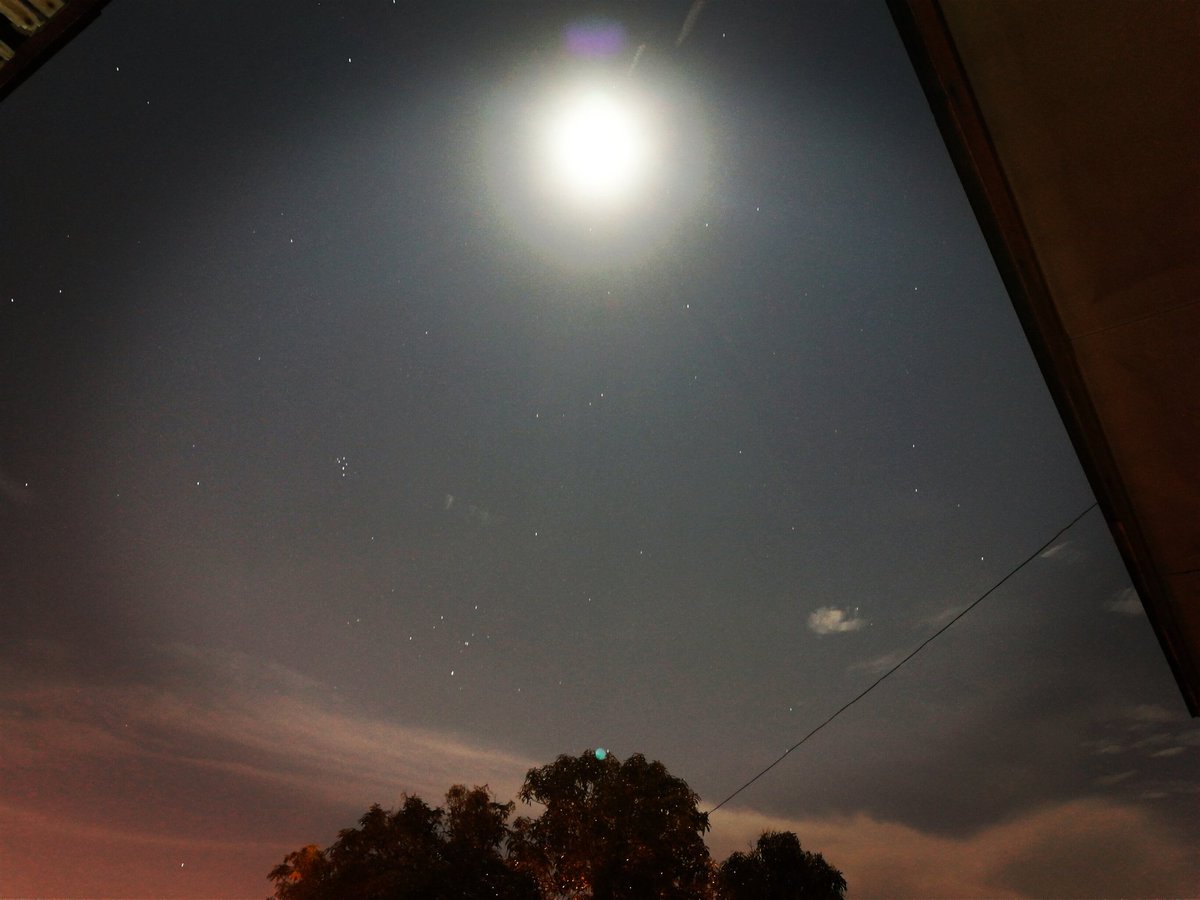 thesepets's tweet image. nak shoot pic bulan konon..skali jadi pic matahari..esok repeat..esok menapak di pantai teluk ketapang..

#HuaweiP9Plus 
#LeicaDualCamera