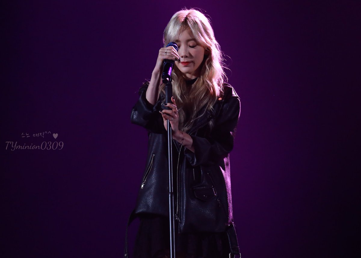 TYminion0309's tweet photo. 151230 태연 TAEYEON KBS 가요대축제 HQ #태연 #Taeyeon
https://t.co/4dMHadiMn1
https://t.co/rZokAuA3qM
https://t.co/jeEJYgffGC
https://t.co/M2suMDsUZS https://t.co/tTNw029p8x