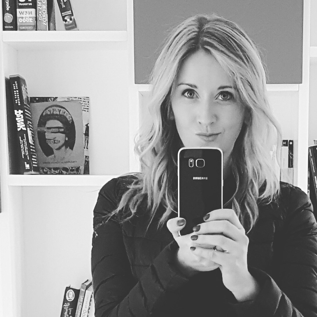 RobyBernardini's tweet photo. No matter what, I see it my way! #punkinside https://t.co/dt1LfzK75R