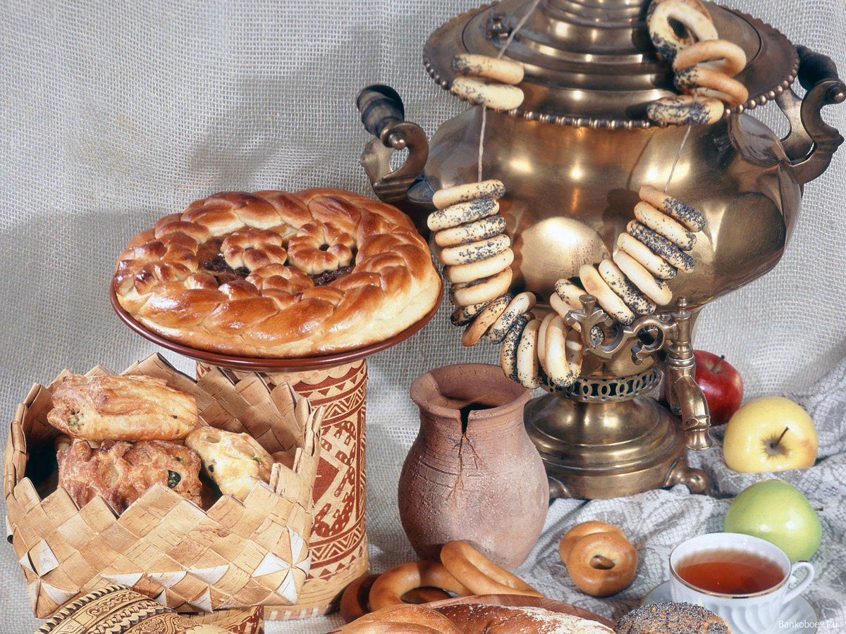 liogrand's tweet photo. This Sunday! Time for a real #tea ceremony in a #luxury hotel Metropol #Moscow and Russian honey treats! And of course a real samovar!!! https://t.co/3wdv0bZazQ