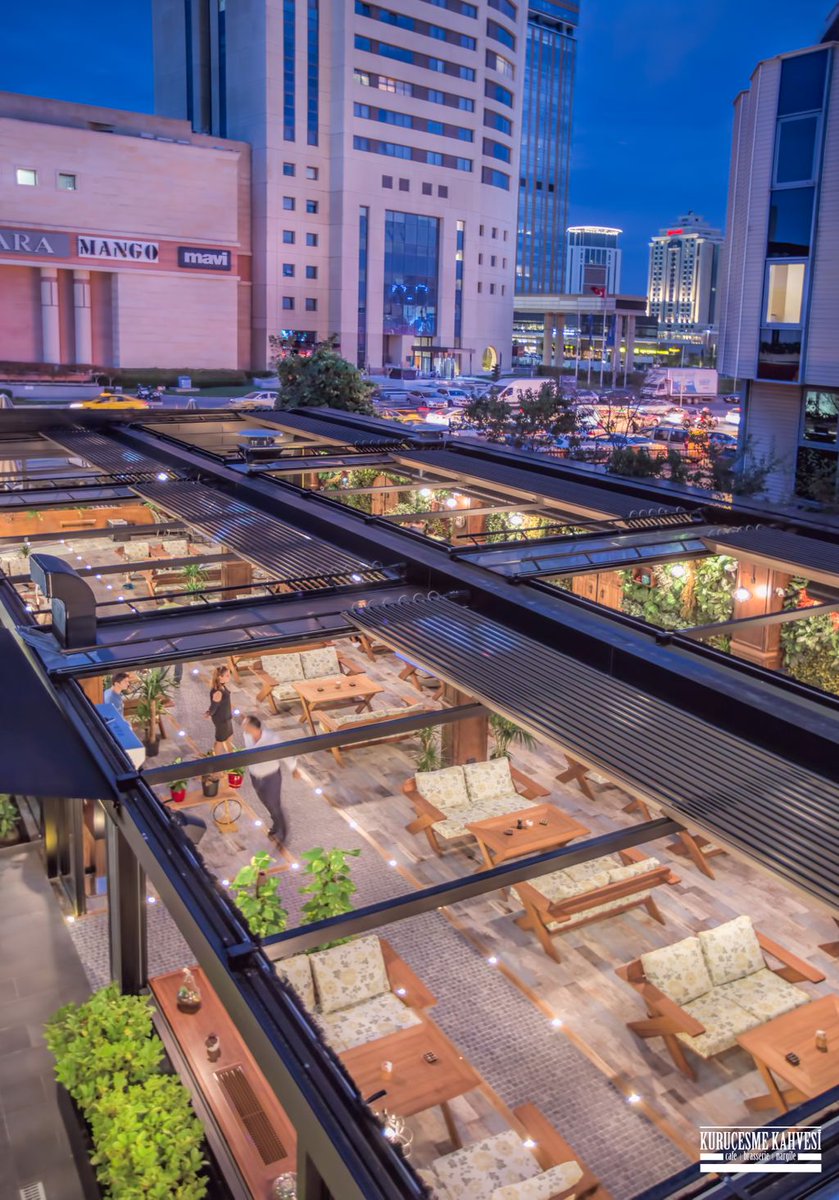 Bu soğuk havalarda açık havada kahve keyfi yapamıyorsanız size kahveniz eşliğinde gökyüzünü izleyebileceğiniz sıcak bir ortam sunuyoruz.