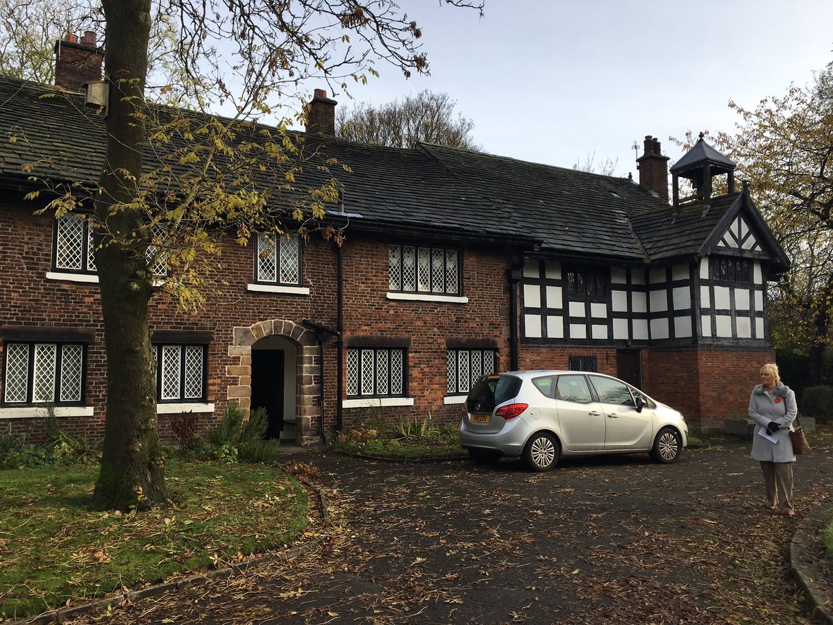LucyMPowell's tweet image. After the service, I was honoured to tour the wonderful @ClaytonHallUK What a beautiful gem. The Friends have done an amazing job!