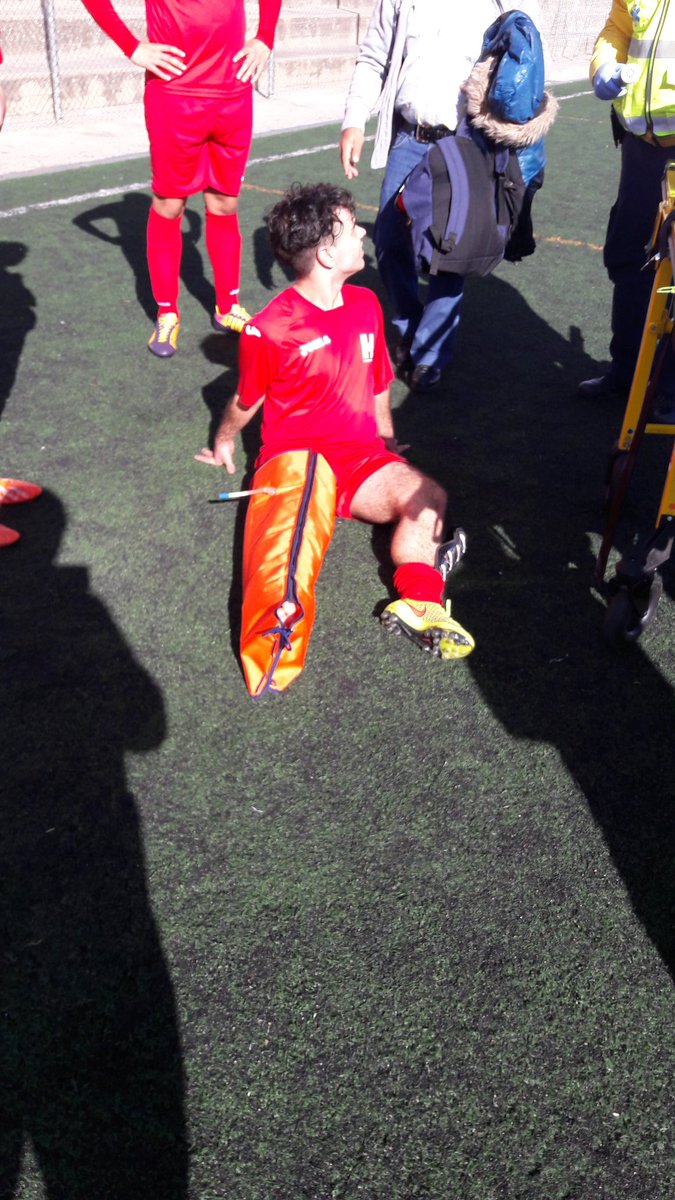 SpVB_Senior_B's tweet photo. Todo el ánimo y apoyo para #lass4 para su pronta recuperación. @CDTajamarFutbol Gracias por el interés mostrado https://t.co/6xsUgG9ElP