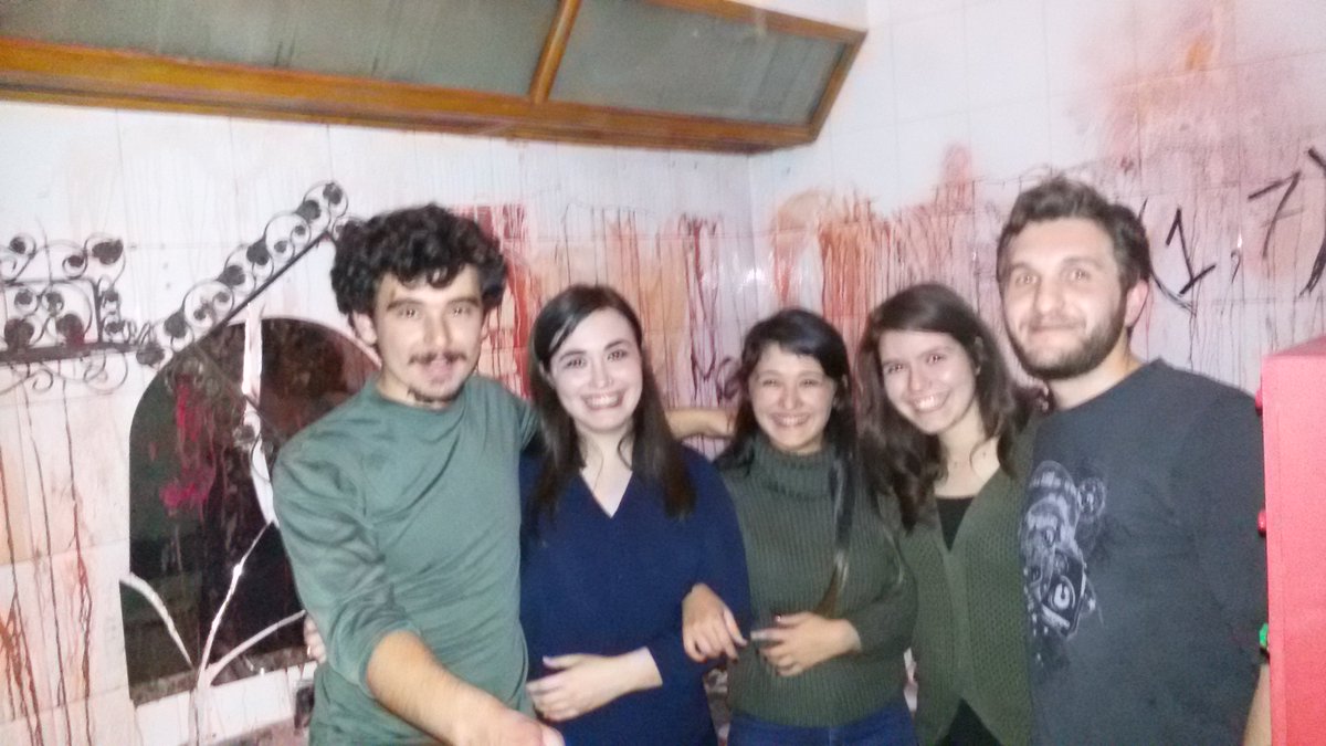 Katil Ressamın evinden kaçmayı başardılar. Tebrikler. #korku #katilressam #evdenkaçışoyunu #korkuevi #Ankara