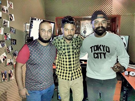 KashVillanz's tweet photo. History In The Making! Stay tuned!!! #FinalWrap
#kashvillanz #villanz #vhommiez
LilRon Beatbox Vocagenie Hardee Bee https://t.co/03FFj75n33