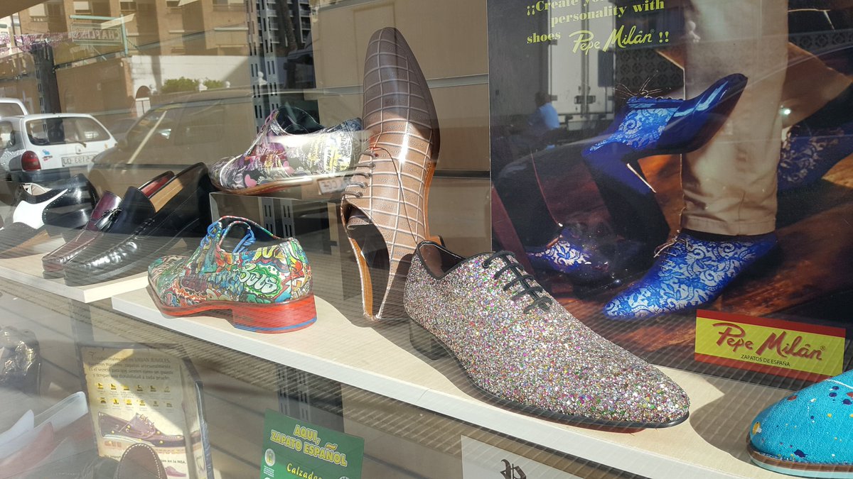 voltteretta's tweet image. No sois cool porque no queréis. #fashion #modadeespaña #cool #melopongotodo