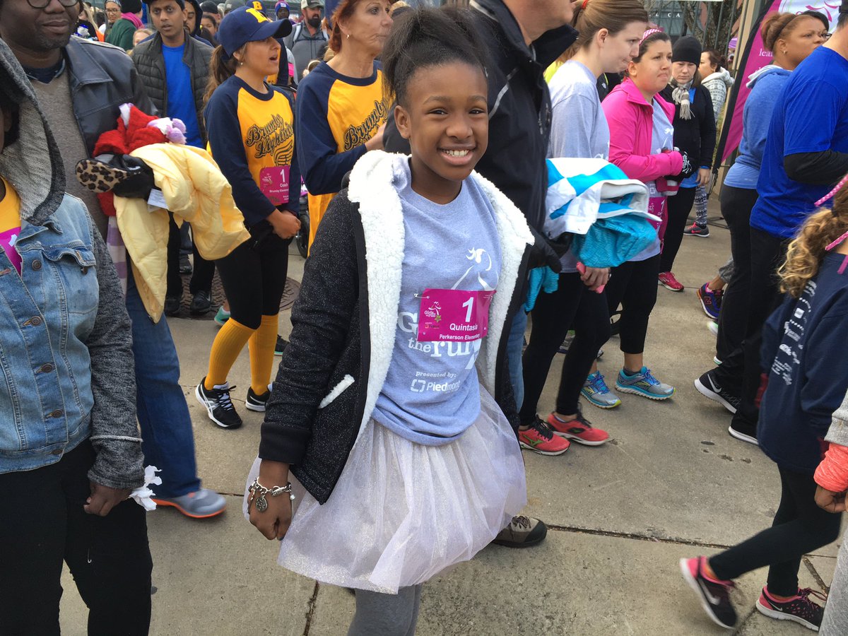 Meria Carstarphen (@carstarphenmj) on Twitter photo So excited to support @GOTR_ATL this morning! Healthy habits start early! 👁 👀 @cskywlahs @srs_pta <a href="/ContinentalColo/">Continental Colony</a>! So excited to support @GOTR_ATL this morning! Healthy habits start early! 👁 👀 @cskywlahs @srs_pta <a href="/ContinentalColo/">Continental Colony</a>!