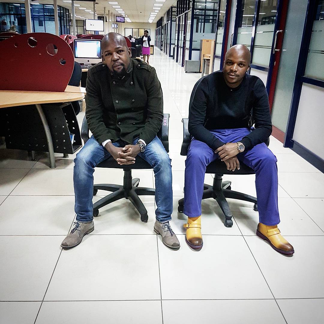 radiomaisha's tweet photo. Your best breakfast show is officially on air..Karibu tuanze wiki pamoja..Wikendi ilikuwa vipi? #AlexNaJalas @Alex_Mwakideu @JalangoMwenyewe https://t.co/zzAmXEzVgk