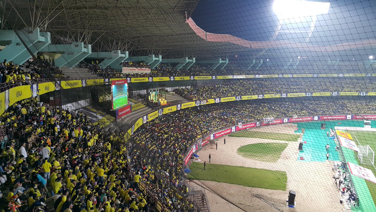 abidshaheer8's tweet photo. Awesome match,Defeated #machaans by 3-1, best feeling with 53000+ spectators ,๐ @KeralaBlasters @CurraisJosu https://t.co/CUtpeOVGrf