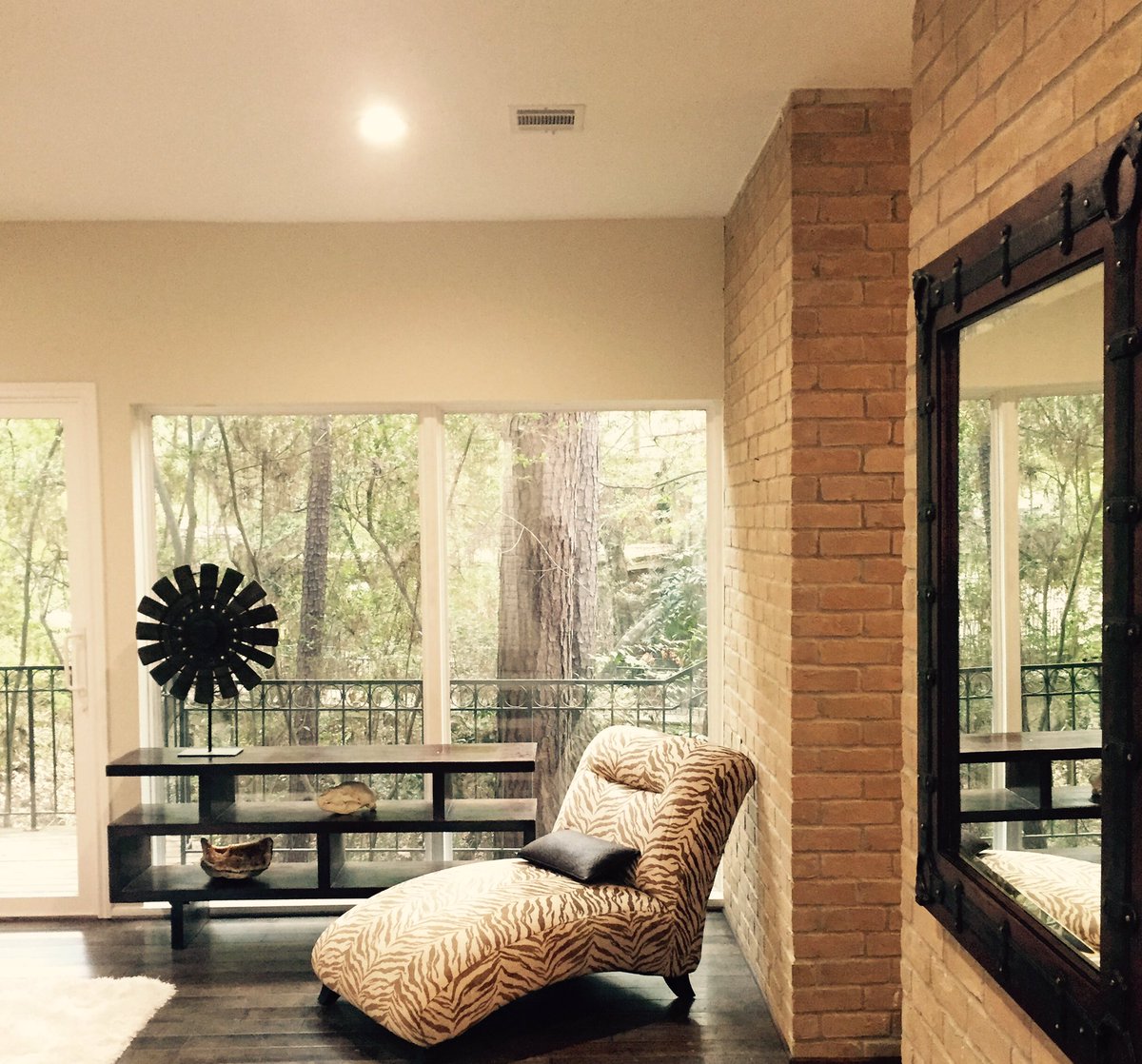 Let the staging begin! #interiordesign #details matter #everything in it's place