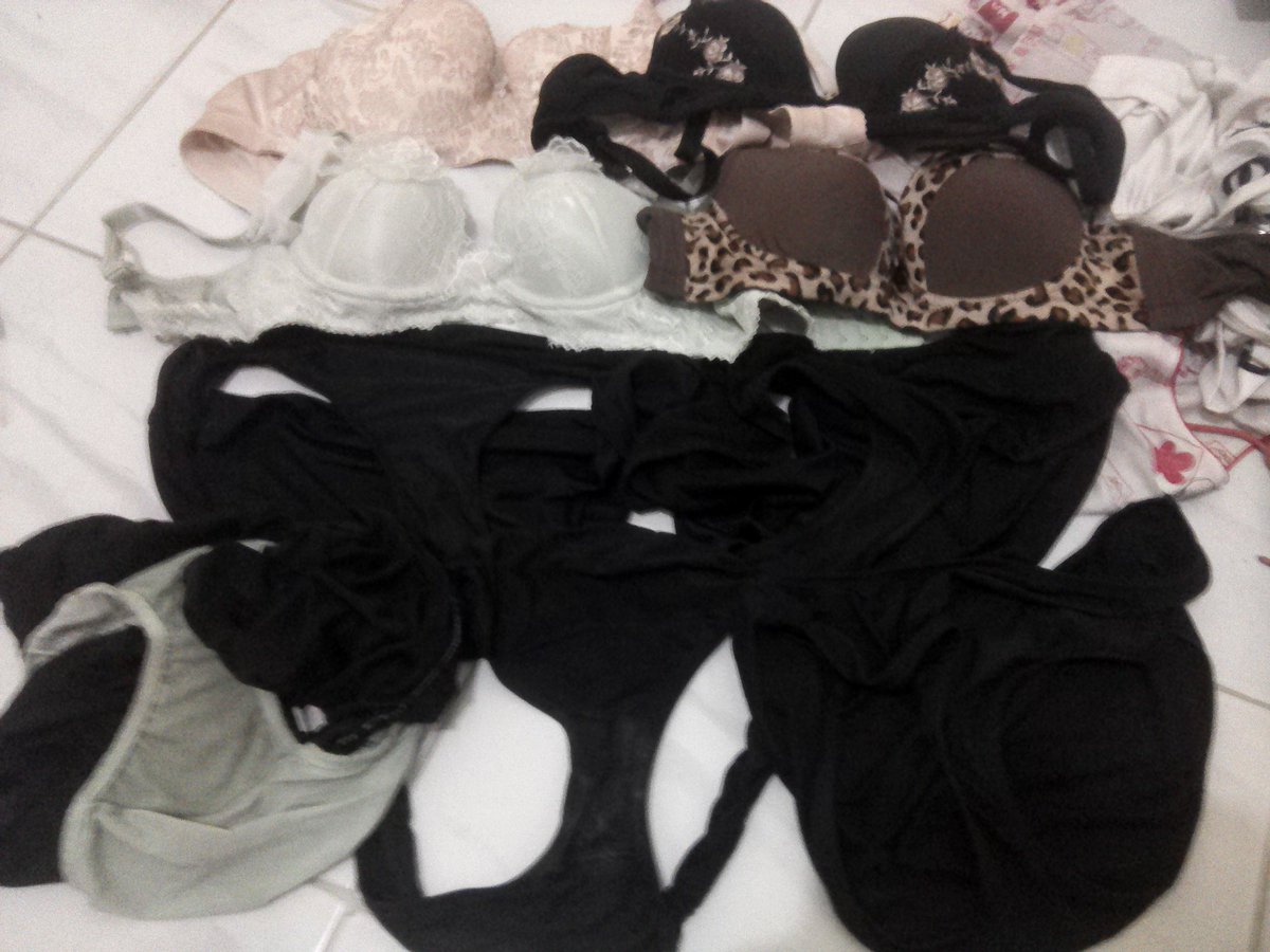 เห็นแล้วควยแข็งเลย