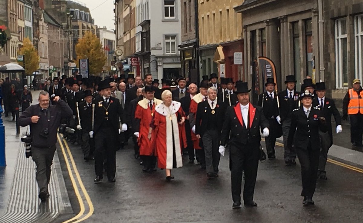 7SCOTS's tweet photo. A striking #RemembranceSunday with @PerthandKinross Council and the people of #Perthshire #WeWillRememberThem https://t.co/XHIKlwTR2C