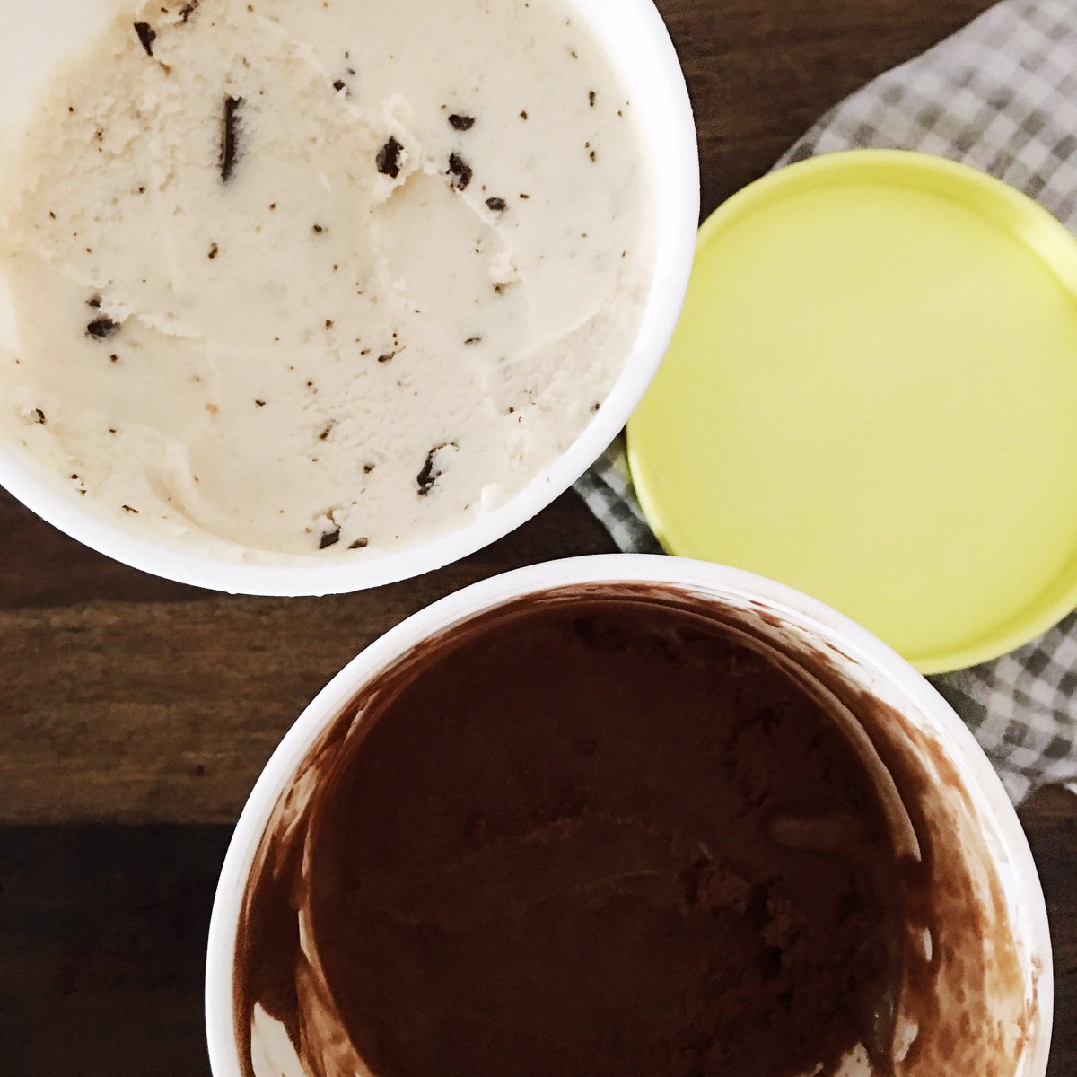 Vegan peanut butter chocolate chip and vegan chocolate, recipes from @VLAIC.