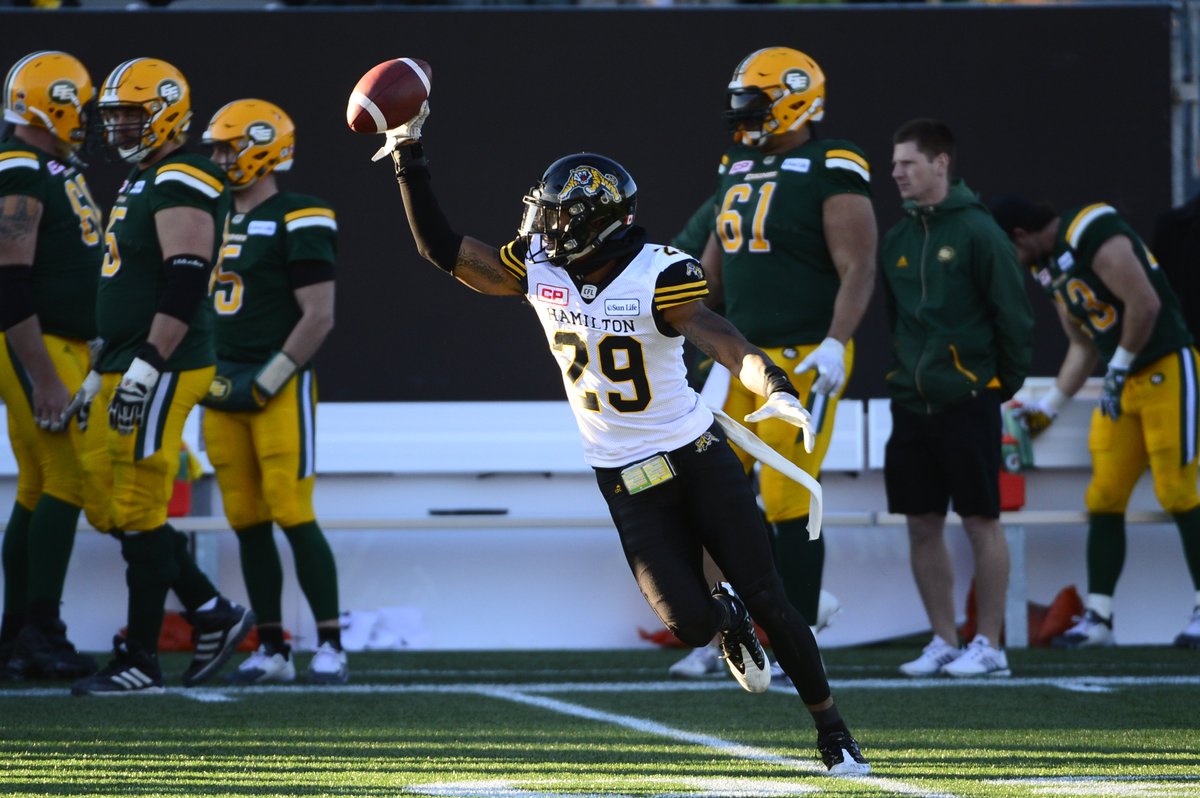 CFL tweet media