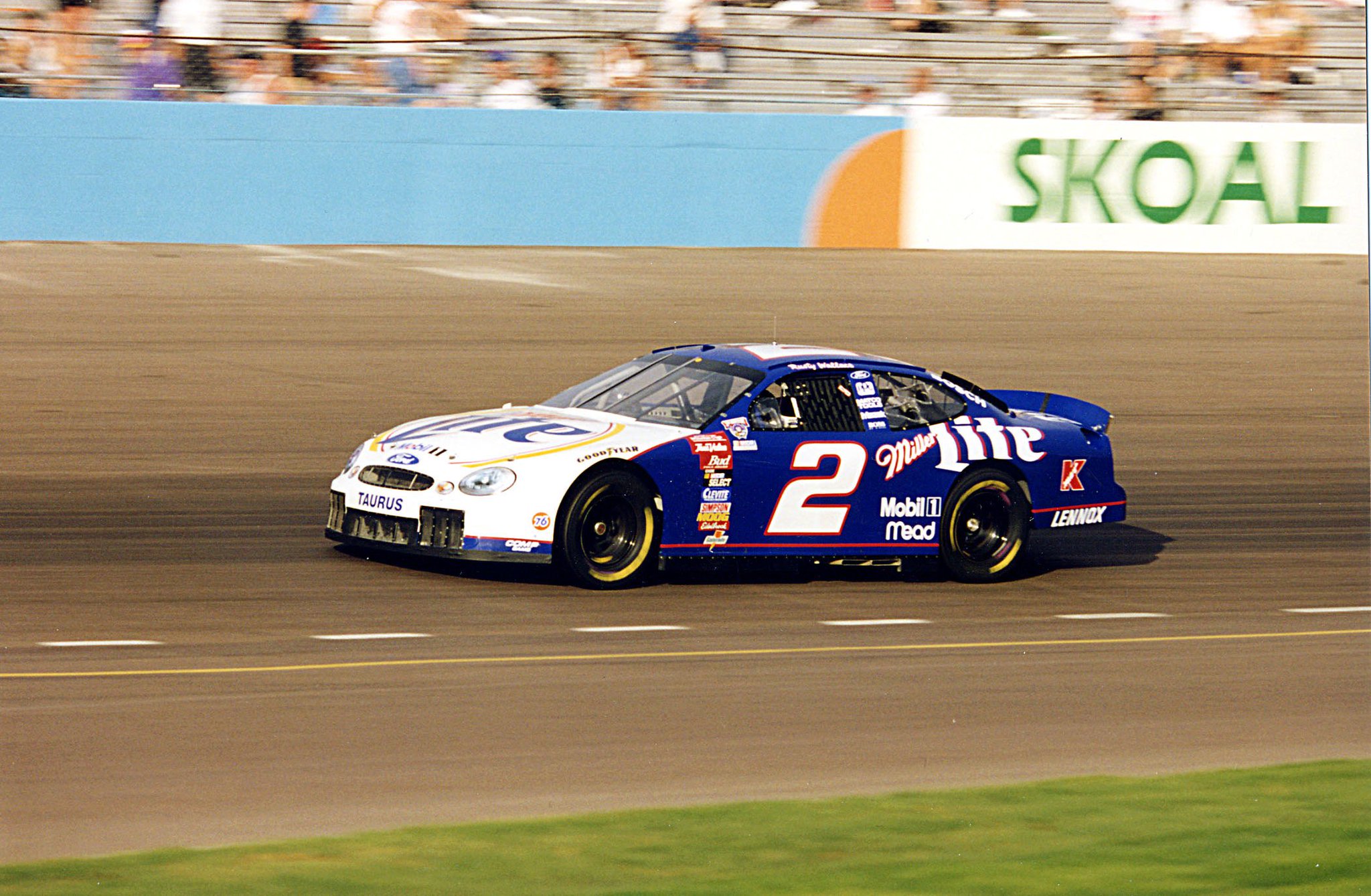 NASCAR on Twitter: "The only other @Team_Penske win at @PhoenixRaceway