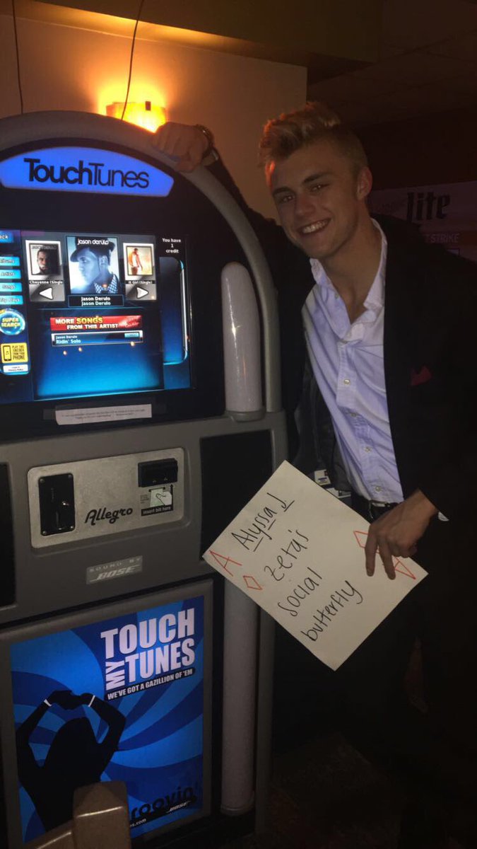 its_lyss5's tweet photo. Pretty sure my date liked my mock award more than me.... lol https://t.co/x2tLqUK6Et