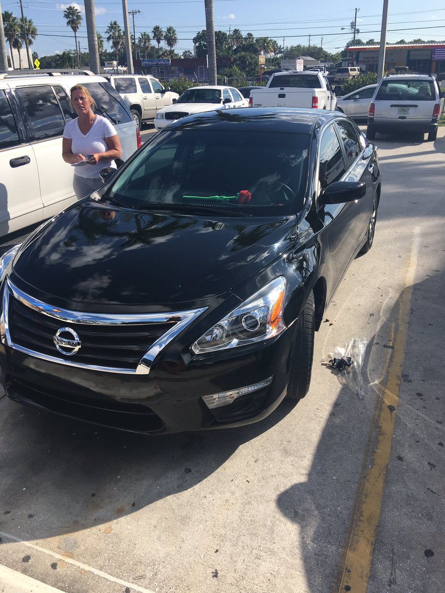 Kasbabyyy's tweet photo. Said goodbye to my first baby today but I got this beaut as a replacement☹️️🙂❤️ https://t.co/VzvsDIynj4
