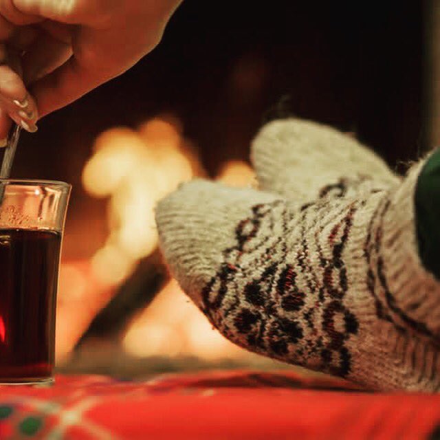 Lazy Sunday... #ChillingByTheFire #ItsGettingColdOut #InteriorDesign #HomeImprovement #VentlessFireplace #Fireplace