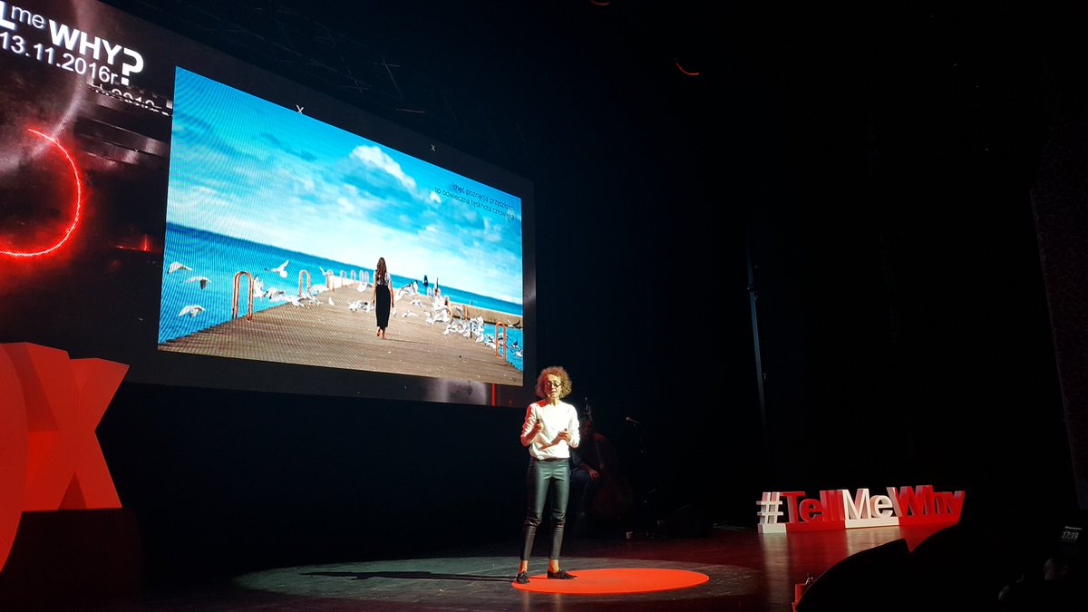 TEDxTorun's tweet photo. Dlaczego chcemy przewidywać przyszłość? Mamy nadzieję, że @hatalskacom pomoże nam odpowiedzieć na to pytanie :)
#TellMeWhy #TEDxTorun https://t.co/cCfY9bEcbG