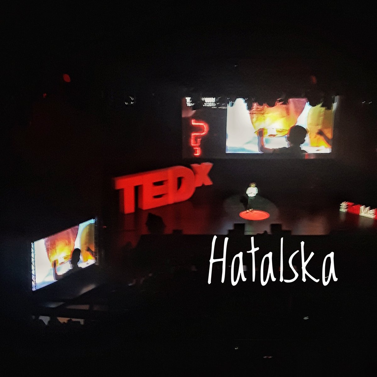 ksiazewspanialy's tweet photo. @hatalskacom występuje na @TEDxTorun #tedx #TEdxTorun #tellmewhy o przewidywania przyszłości https://t.co/YZJ0wr8sXA