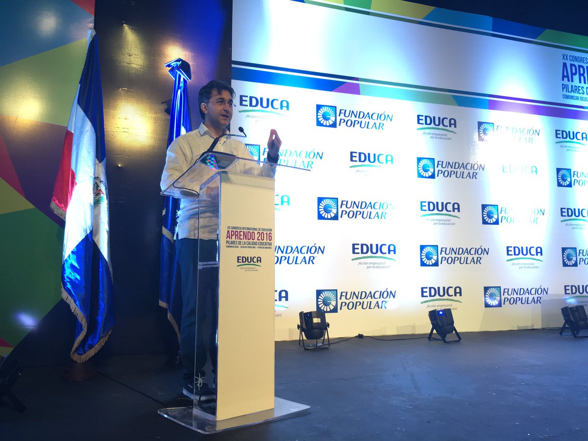 EDUCA_RD's tweet photo. Conclusiones y comentarios del panel Internacional, a cargo de nuestro Director Ejecutivo, Darwin Caraballo. #Aprendo2016 https://t.co/YLWaWP1wDw