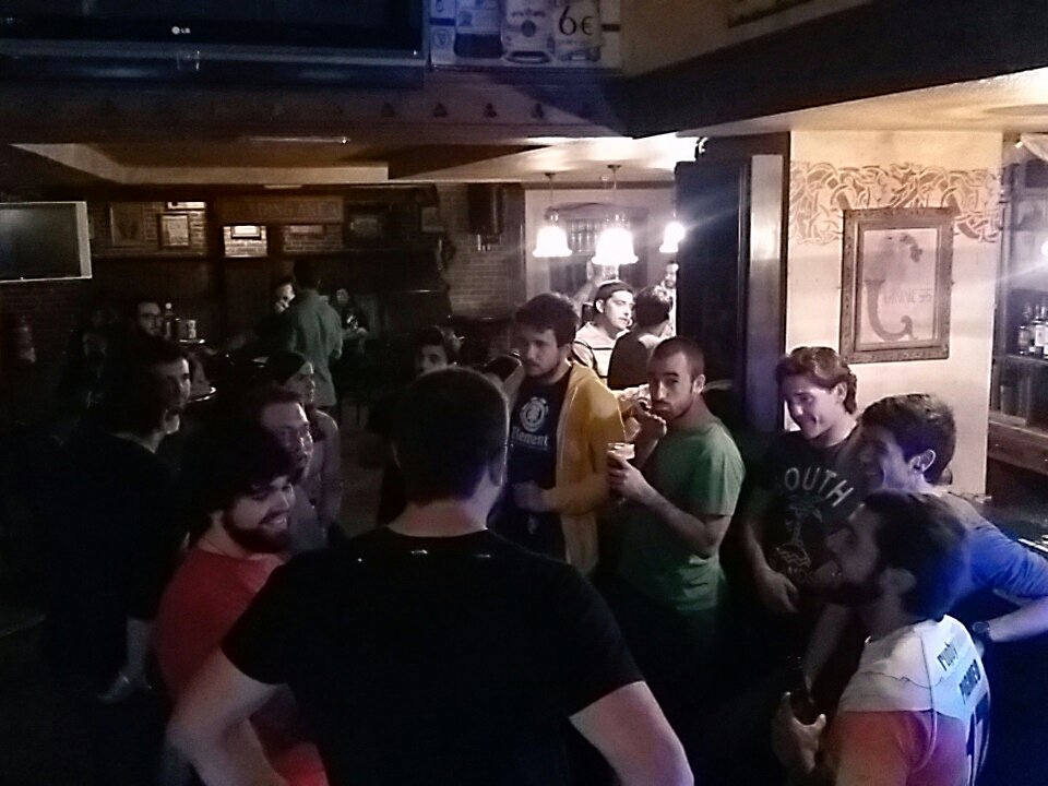 ¡¡Acabamos el día de #rugby disfrutando de una buena pinta  en <a href="/odonoghuescor/">odonoghuescor</a>!! 🍻💛💙