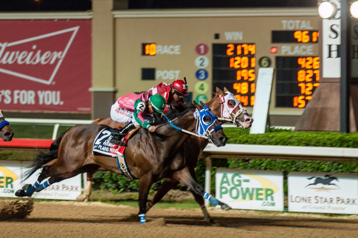 PromiseMeSilver's tweet image. The $1,000,000 Futurity last night!