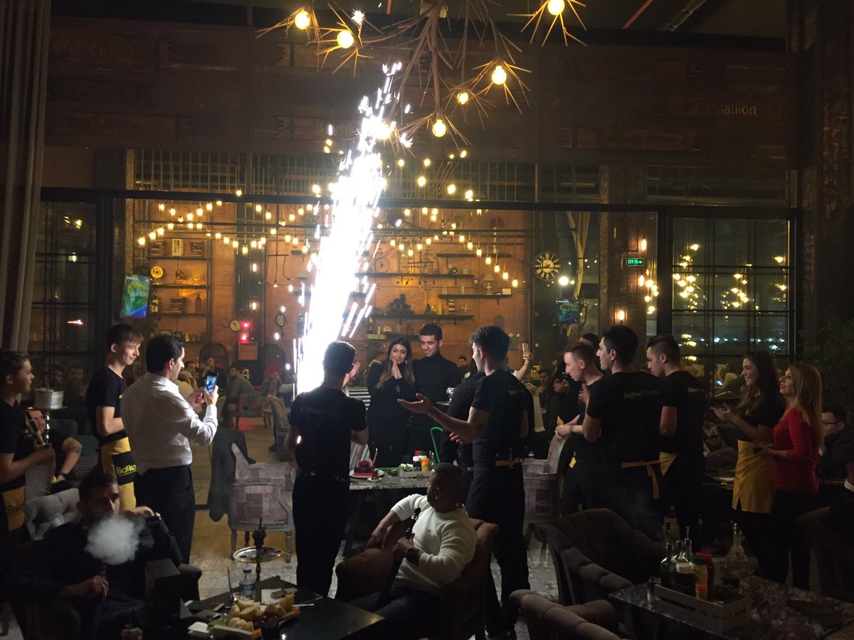 balkoncafeetiler (@balkoncafetiler) on Twitter photo 