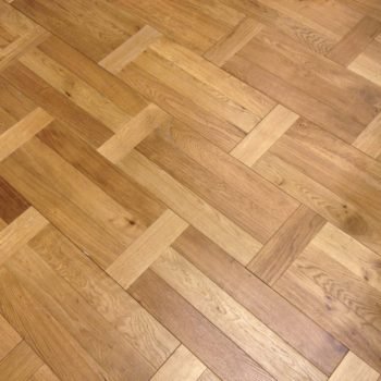 Parke_Merkezi's tweet photo. Meşe 3 Parçalı Dutch Pattern #parke #parkeci #lamine #lamineparke #meşe #mese #dutchpattern #pattern #dekor #marküteri #markuteri #zemin https://t.co/USeJ3pdJN0