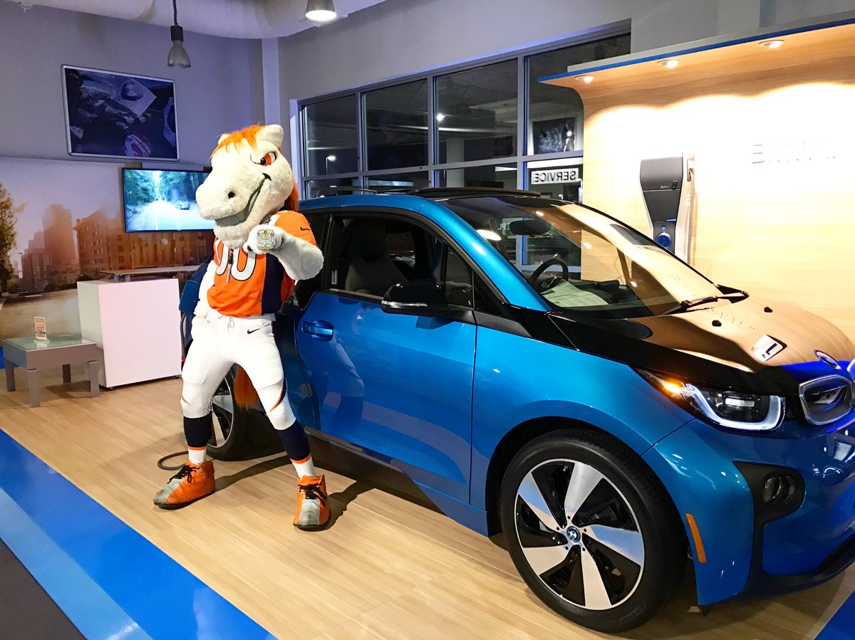 CosBMWCenter's tweet photo. Good luck today to our @Broncos! Beat the Saints!! #OfficialLuxuryVehicle #Broncos #BMW https://t.co/JqhPkORdw0