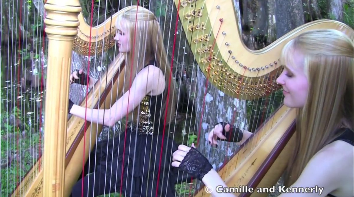 kenjiyeah's tweet photo. “SMOKE ON THE WATER”
 (Deep Purple)  

🎶Harp Twins🎶

〜Camille and Kennerly〜

https://t.co/pOSCcXw3gW
3:51
@CamilleKennerly 
#HarpRock #METAL https://t.co/zc5rNvhSNc