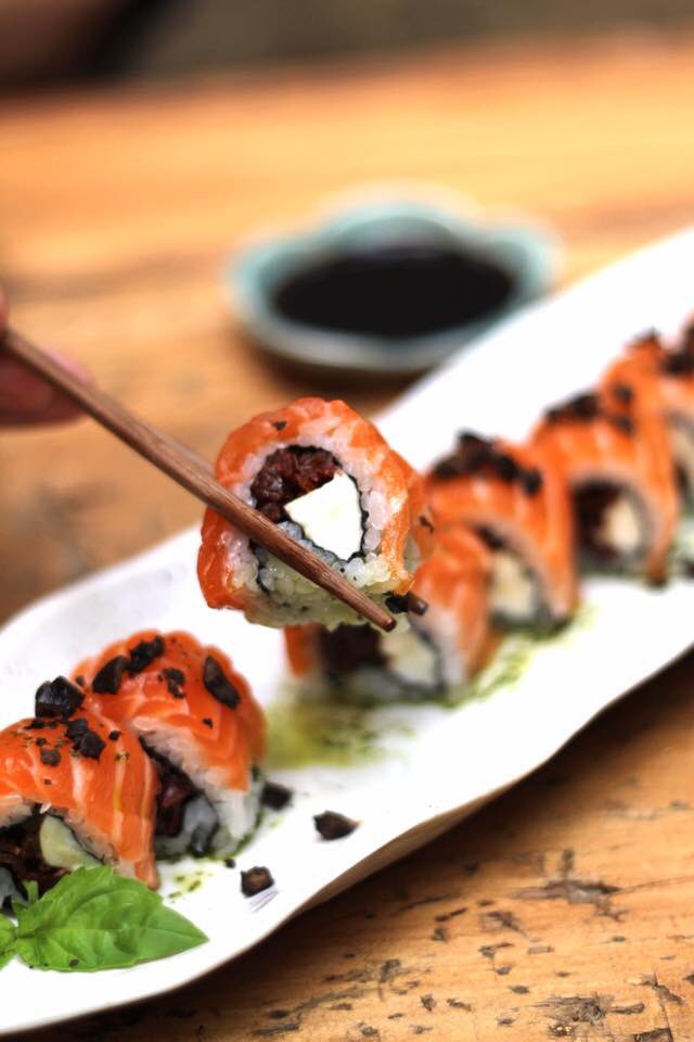 Abierto domingo noche #sushi #Barcelona