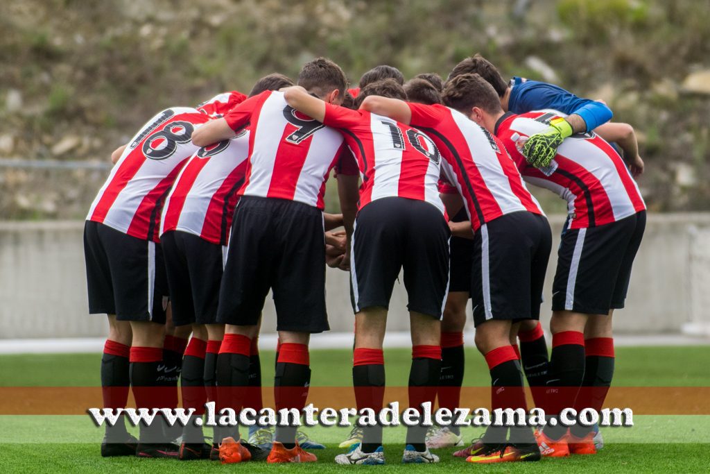 canteradelezama's tweet photo. VOTA ¿Quién será el futbolista del año 2016 en LCDL? https://t.co/It2bjJnISx https://t.co/5B9IckdNb8