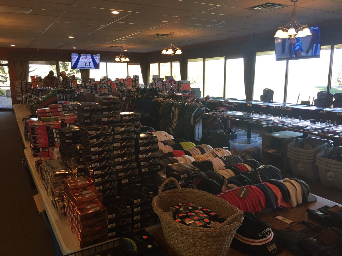 TothmanCPGA's tweet photo. Last day of the 4 Club sale. Open until 4 pm. 
#hugesavings #earlychristmasshopping https://t.co/jLtnYnHHC5