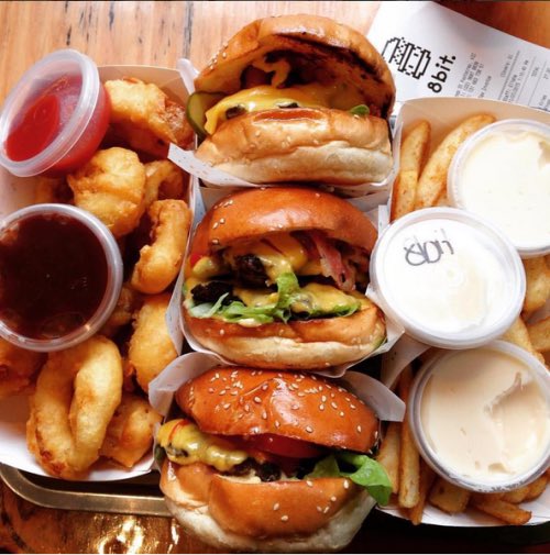 TyquanLand's tweet photo. OMG WHEN FOOD IS LIFE💙💍😍👅💦 https://t.co/qkooCeNdMX