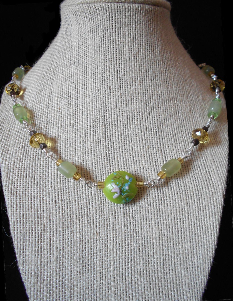 AncEcho_Jewelry's tweet photo. Sale! 15% Off! https://t.co/u4Lc4CDSjG Neat #lampworked bead, with honey #opal and  #art #style #japanese #opal #vintage #necklace #girls https://t.co/1eaShoQSOP