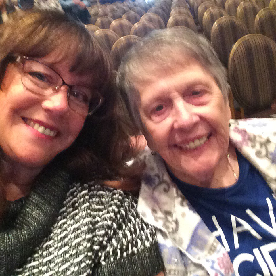 koda604's tweet image. #hopefirst loving having my mom here with me