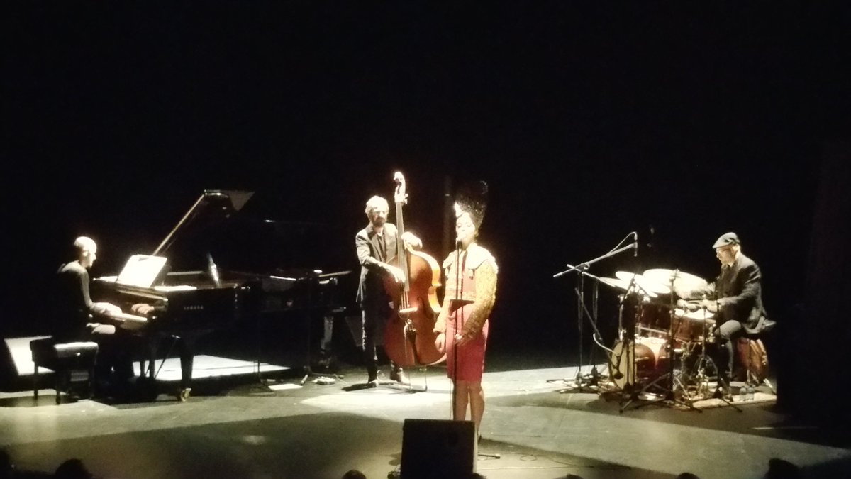 Y ahora a disfrutar de @delapurissima  #cortossoria16 <a href="/Ayto_Soria/">Ayuntamiento de Soria</a> <a href="/cjuventudsoria/">Concejalía Juventud</a> .