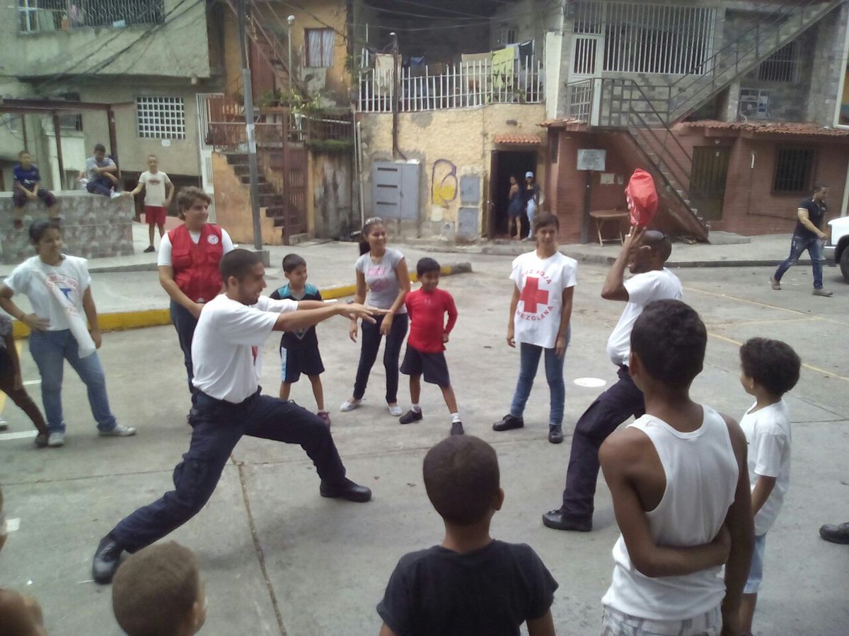 AvilaProyecto's tweet photo. "Una de las cosas mas afortunadas en la vida es tener una infancia feliz" Gracias @CRJVENEZUELA  por su apoyo. https://t.co/pdLZrEyqUZ