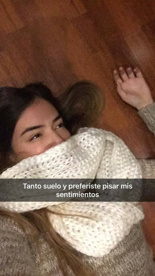 styIesweather's tweet photo. CREO QUE ME VOY A MORIR DE LA RISA JAJAJAAJAJAJAJAJAJAJ https://t.co/LRlfb6jMup