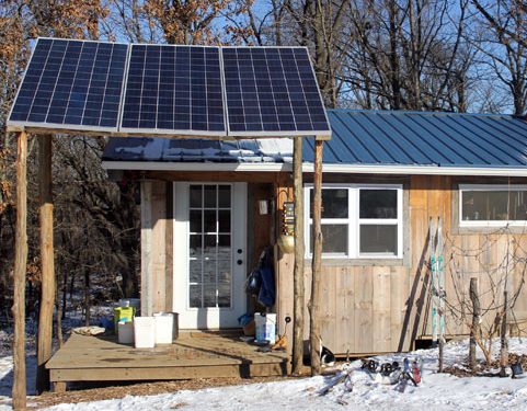 An Easy Way To Install A Solar Electric System For The Homestead - homesteadingfreedom.com/an-easy-way-to…