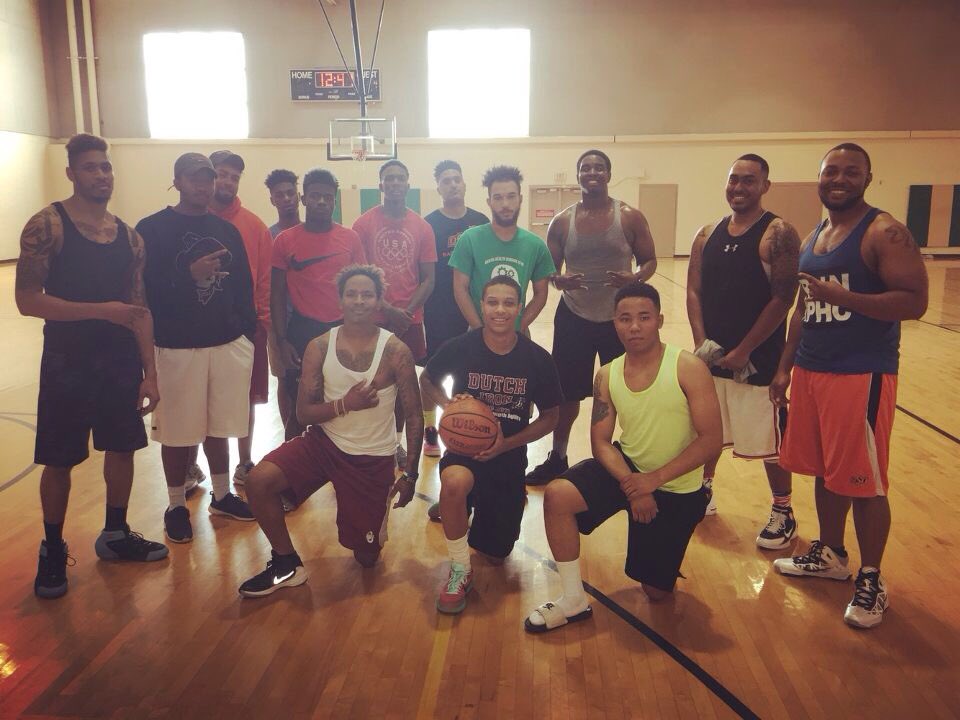 OSUSigmas's tweet photo. Much love to these fellas for coming and hooping with us! 🏀SIGMA WEEK HAS BEGUN!  #SigmaWeek2016 https://t.co/LZYTLWKBK1