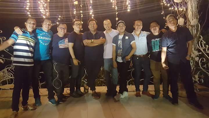 iheartGEM's tweet photo. Great weekend with the guys of @SoxBloggers 😉 #SOXBloggers #EverydayWithGem https://t.co/e5PKwY2CtX