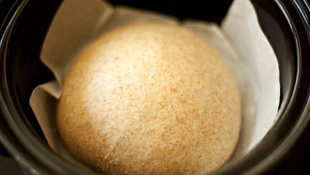 How To Make Homemade Bread In A Slow Cooker - homesteadingfreedom.com/how-to-make-ho…