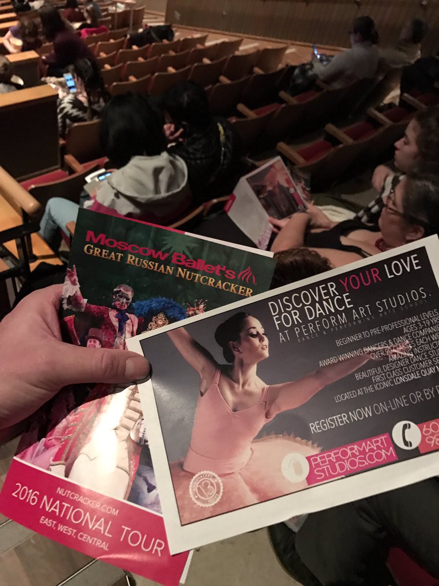 performart's tweet photo. @MoscowBallet #thenutcracker https://t.co/8wmyvFJC0V