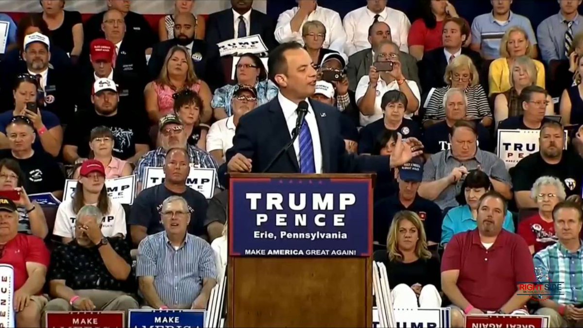 NewzzerRo's tweet photo. #Trump l-a ales pe #ReincePriebus ca viitor sef al administratiei de la #CasaAlba 
#news #stiri #StiriDeUltimaOra 
https://t.co/2PVspRr4m8 https://t.co/lk03mtxLwP
