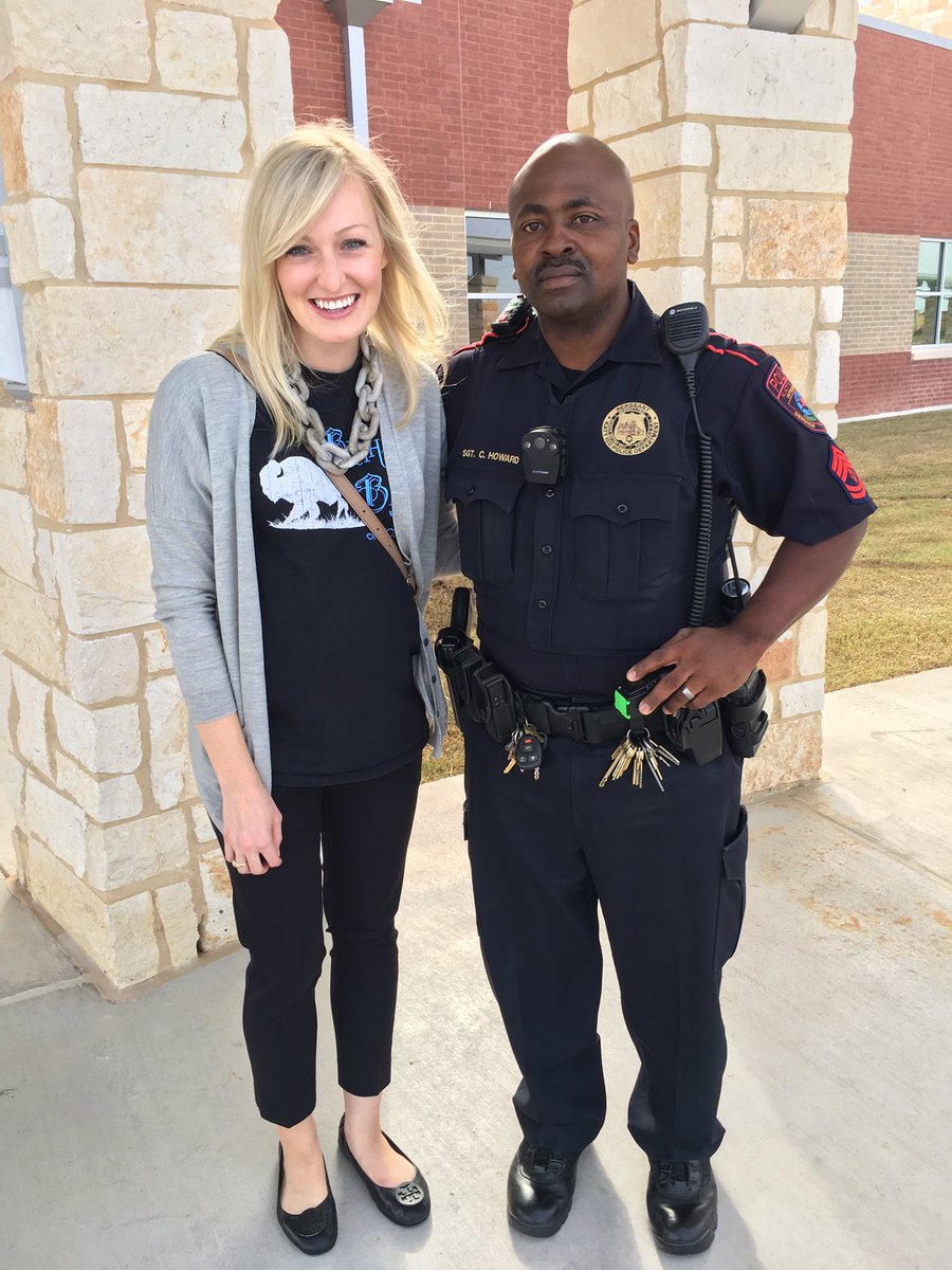 cmdismuke2's tweet photo. @katyisd has living legacies everywhere! Awesome to see my jr high police officer "Mr. Howard" at our dedication! Still remember each other! https://t.co/KMtCTg0NPE